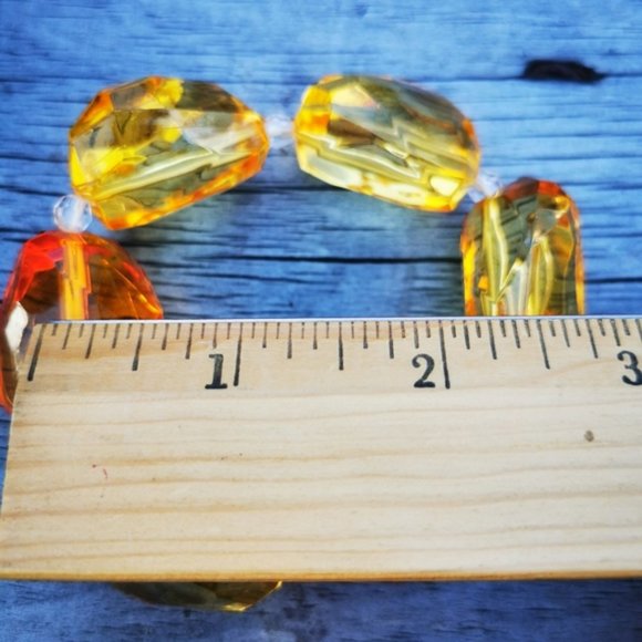 Pair of Plastic Stretch Bracelets - Picture 11 of 12